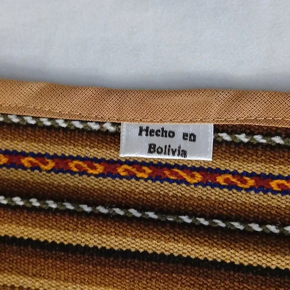 Woven Bolivian Table Runner - Picture 3 of 16